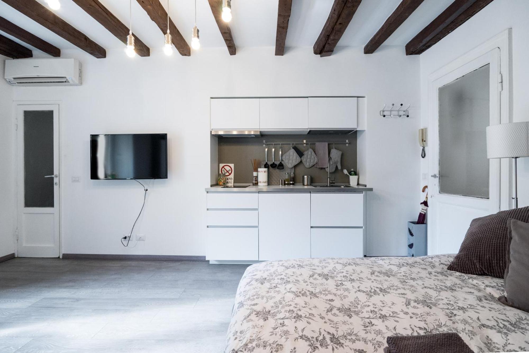 Navigli - Vigevano 45 & Casale 3A Studios Milan Chambre photo